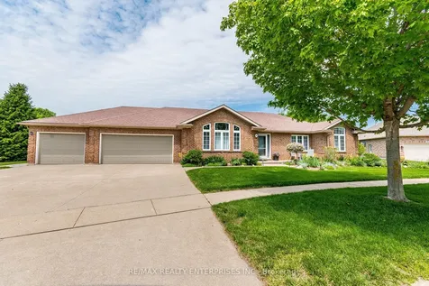 8 Cherry Ridge Boulevard Pelham ON L0S 1C0