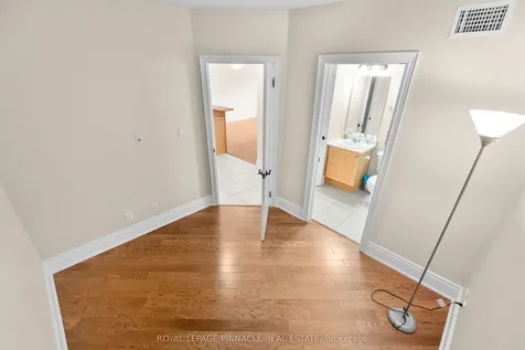 391 James Street W Gravenhurst ON P1P 0A5