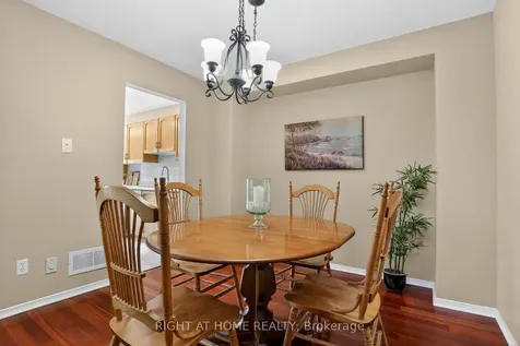 88 Furlong Crescent Kanata ON K2M 2H9