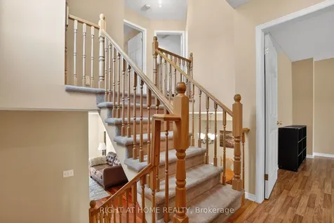 88 Furlong Crescent Kanata ON K2M 2H9
