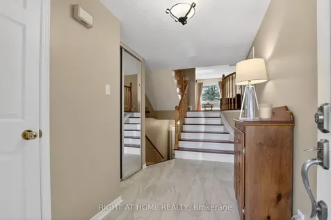88 Furlong Crescent Kanata ON K2M 2H9