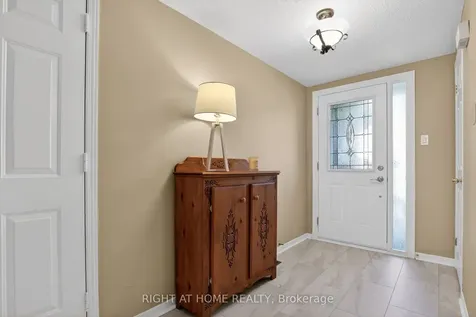 88 Furlong Crescent Kanata ON K2M 2H9