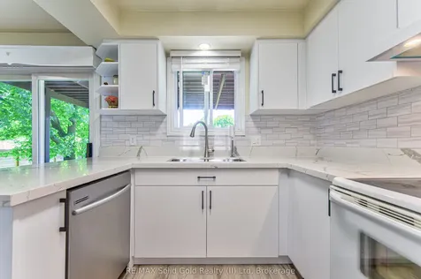 164 White Pine Crescent Waterloo ON N2V 1C1