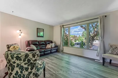 164 White Pine Crescent Waterloo ON N2V 1C1