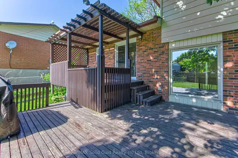 164 White Pine Crescent Waterloo ON N2V 1C1