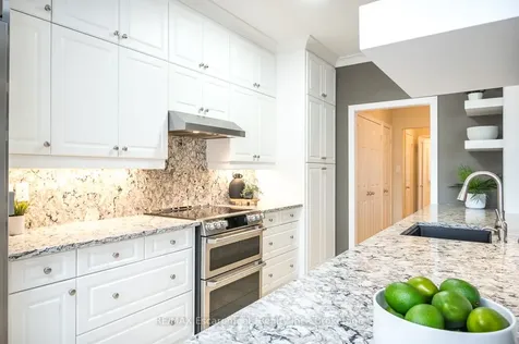 6293 Pinestone Road Niagara Falls ON L2J 4L1