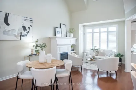 6293 Pinestone Road Niagara Falls ON L2J 4L1