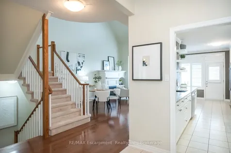 6293 Pinestone Road Niagara Falls ON L2J 4L1