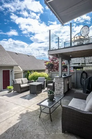 6293 Pinestone Road Niagara Falls ON L2J 4L1