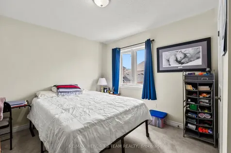 4 Durham Way St. Catharines ON L0S 1J0