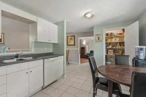 237 Musquash Road Gravenhurst ON P1P 0E3