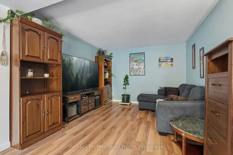 237 Musquash Road Gravenhurst ON P1P 0E3