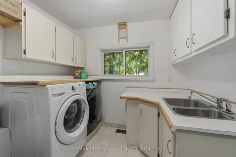 237 Musquash Road Gravenhurst ON P1P 0E3