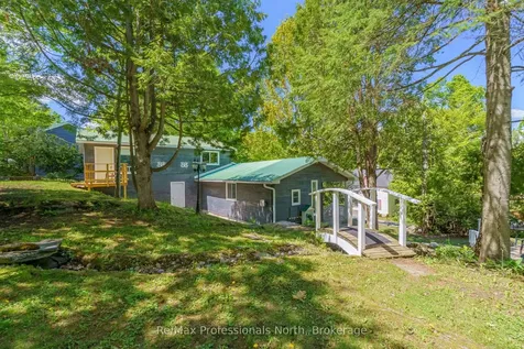 237 Musquash Road Gravenhurst ON P1P 0E3