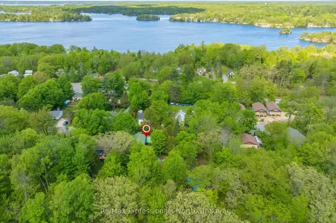 237 Musquash Road Gravenhurst ON P1P 0E3