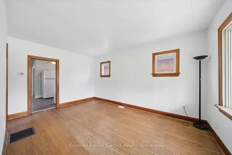 84 Ware Street Peterborough ON K9J 2B7