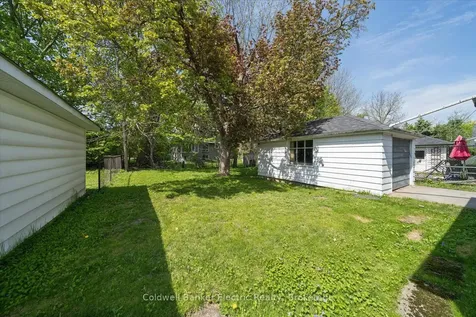 84 Ware Street Peterborough ON K9J 2B7