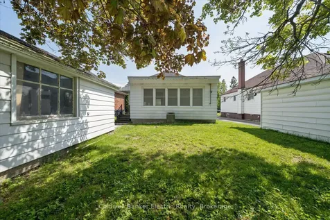 84 Ware Street Peterborough ON K9J 2B7