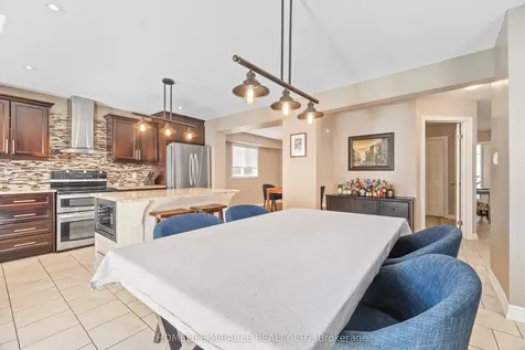 21 Davinci Boulevard Hamilton ON L9B 0C5