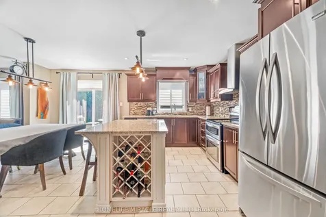 21 Davinci Boulevard Hamilton ON L9B 0C5