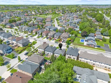 21 Davinci Boulevard Hamilton ON L9B 0C5