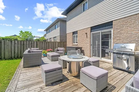 21 Davinci Boulevard Hamilton ON L9B 0C5