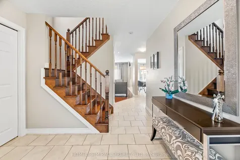 21 Davinci Boulevard Hamilton ON L9B 0C5
