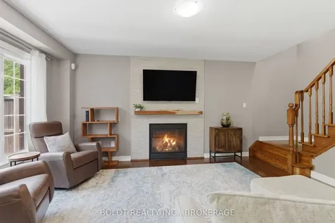 6577 St. Michael Avenue Niagara Falls ON L2H 0C6