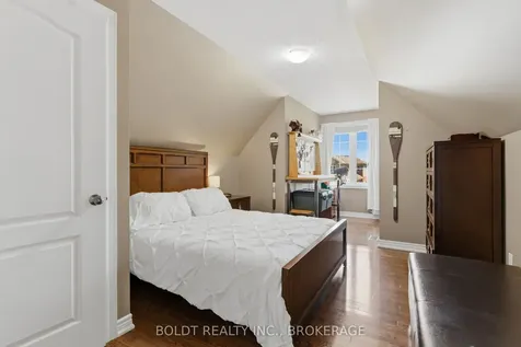 6577 St. Michael Avenue Niagara Falls ON L2H 0C6