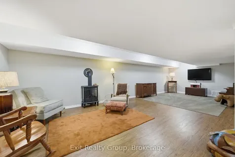 76 Aletha Drive Prince Edward County ON K0K 3L0