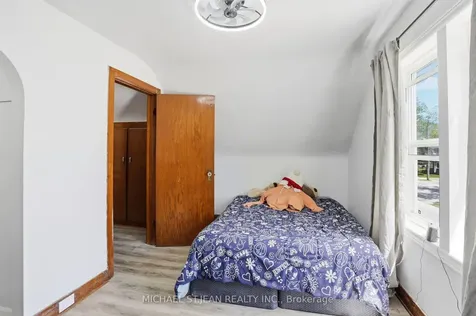 412 Helena Street Haldimand ON N1A 2T2