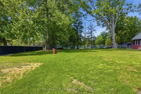 412 Helena Street Haldimand ON N1A 2T2