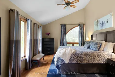 216 Beaumont Road Bracebridge ON P1L 1X2