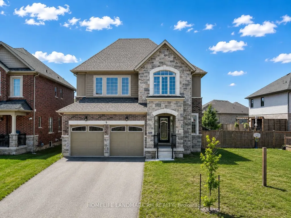 9 Homestead Way Thorold ON L2V 0B7