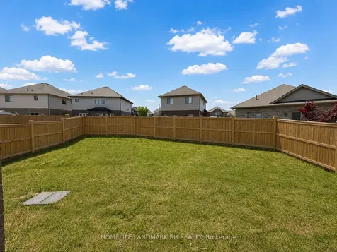 9 Homestead Way Thorold ON L2V 0B7
