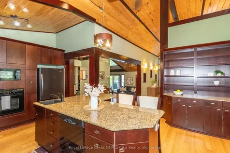 1158 Shea Road Muskoka Lakes ON P0B 1M0