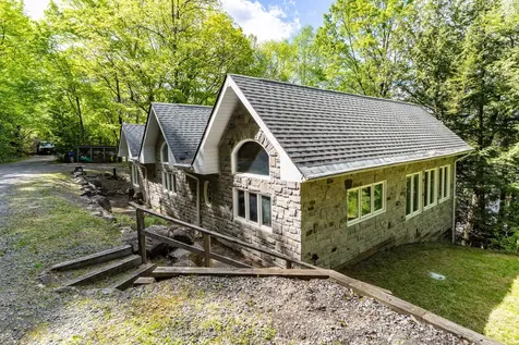 1158 Shea Road Muskoka Lakes ON P0B 1M0