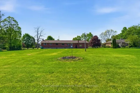 1063 Casey Road Belleville ON K8N 4Z6
