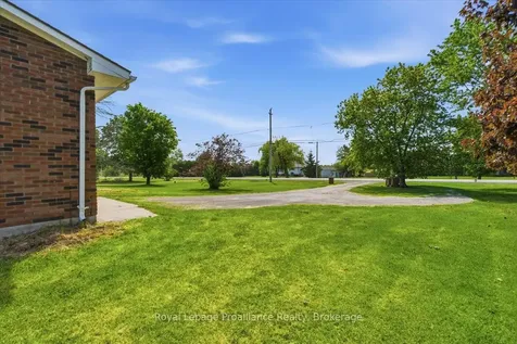 1063 Casey Road Belleville ON K8N 4Z6