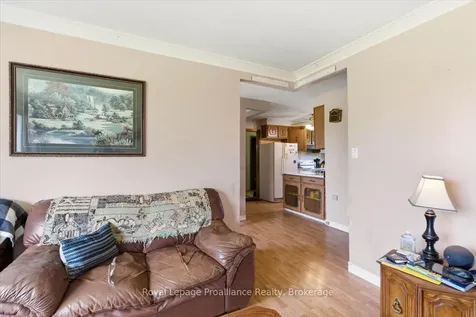 1063 Casey Road Belleville ON K8N 4Z6