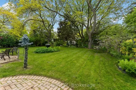 27 Mississauga Road St. Catharines ON L2N 3K3