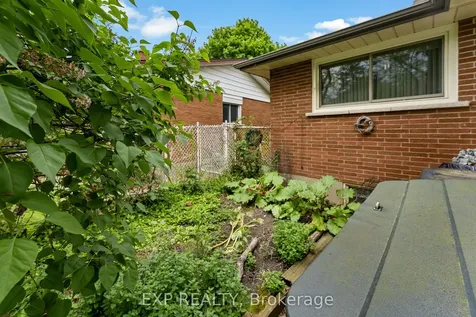 27 Mississauga Road St. Catharines ON L2N 3K3