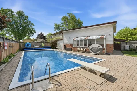 45 Tanglewood Terrace Brantford ON N3R 3R8
