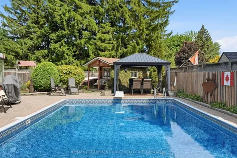 45 Tanglewood Terrace Brantford ON N3R 3R8