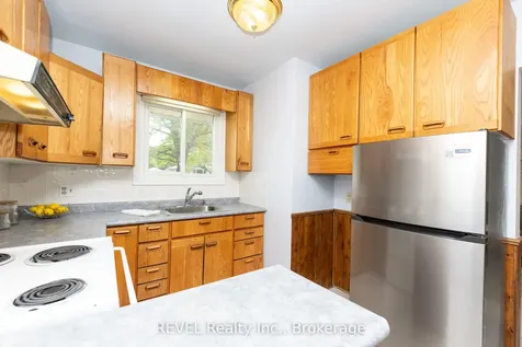 247 Kilgour Avenue Welland ON L3C 2R1