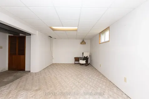 247 Kilgour Avenue Welland ON L3C 2R1