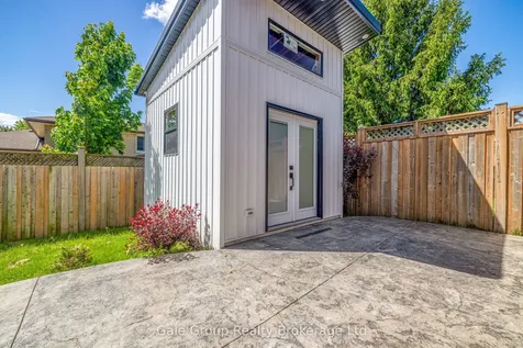 10 Knowles Drive Woodstock ON N4S 8T9