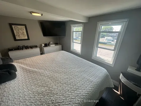 10 Thorold Road Welland ON L3C 3T2