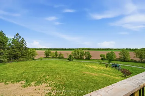 137 Windwhisper Drive Belleville ON K0K 2V0