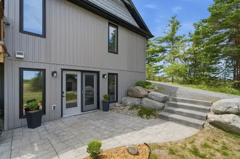 137 Windwhisper Drive Belleville ON K0K 2V0